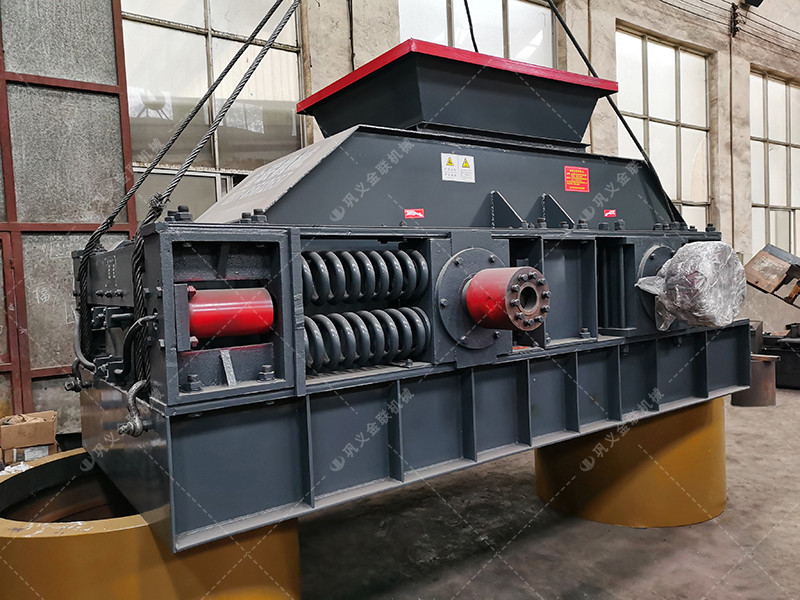 2PG1200x800型對(duì)輥破碎機(jī)發(fā)往湖北武漢