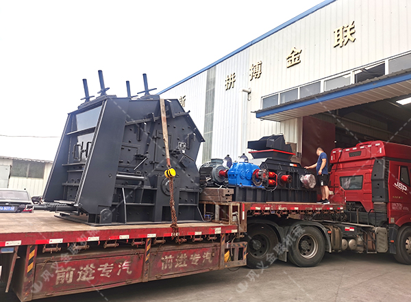 反擊式破碎機(jī)價(jià)格,反擊式破碎機(jī)廠家,反擊破碎機(jī)設(shè)備 反擊式破碎機(jī)價(jià)格,反擊式破碎機(jī)廠家,反擊破碎機(jī)設(shè)備